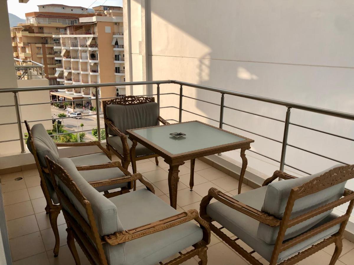 Lorenso Guest House Саранде Екстериор снимка