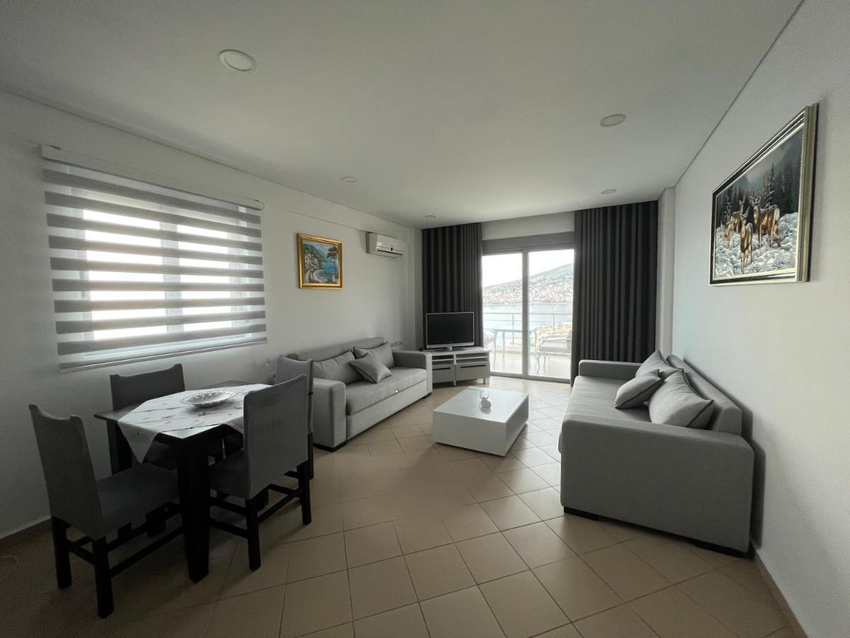 Lorenso Guest House Саранде Екстериор снимка